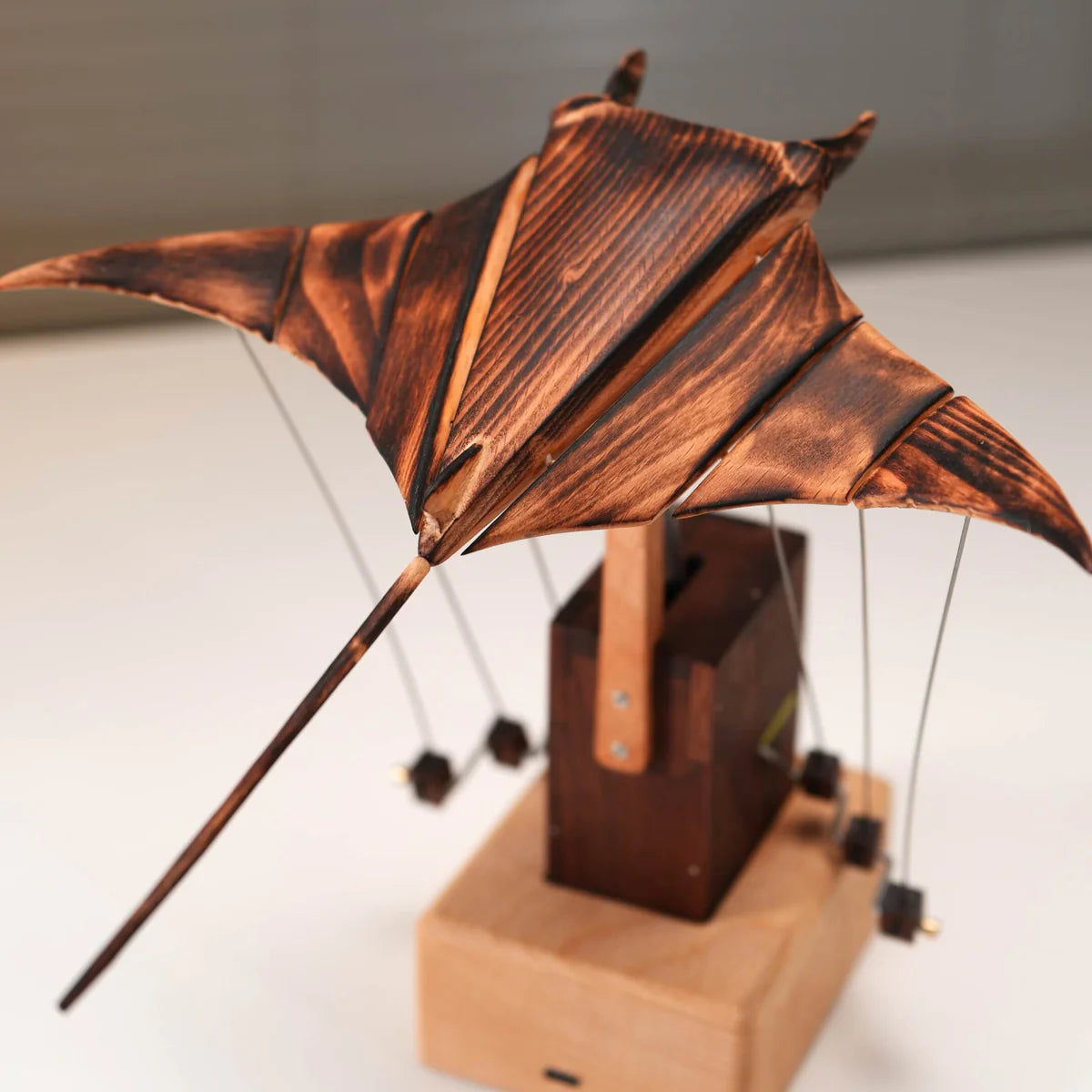 EverWood™ Wooden Manta Ray – Wings That Actually Move