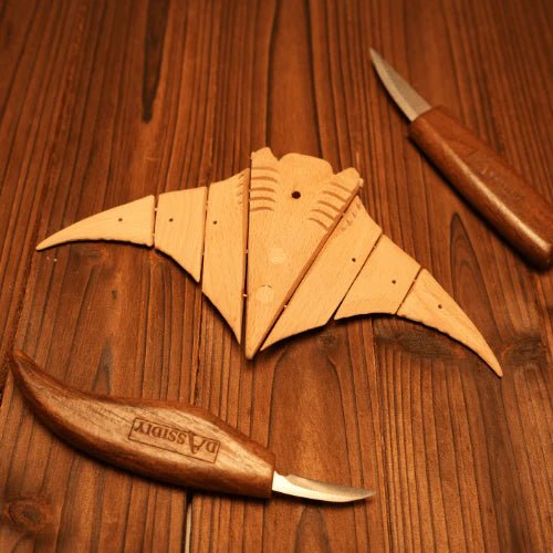 EverWood™ Handcrafted Wooden Manta Ray Automaton - Everwood